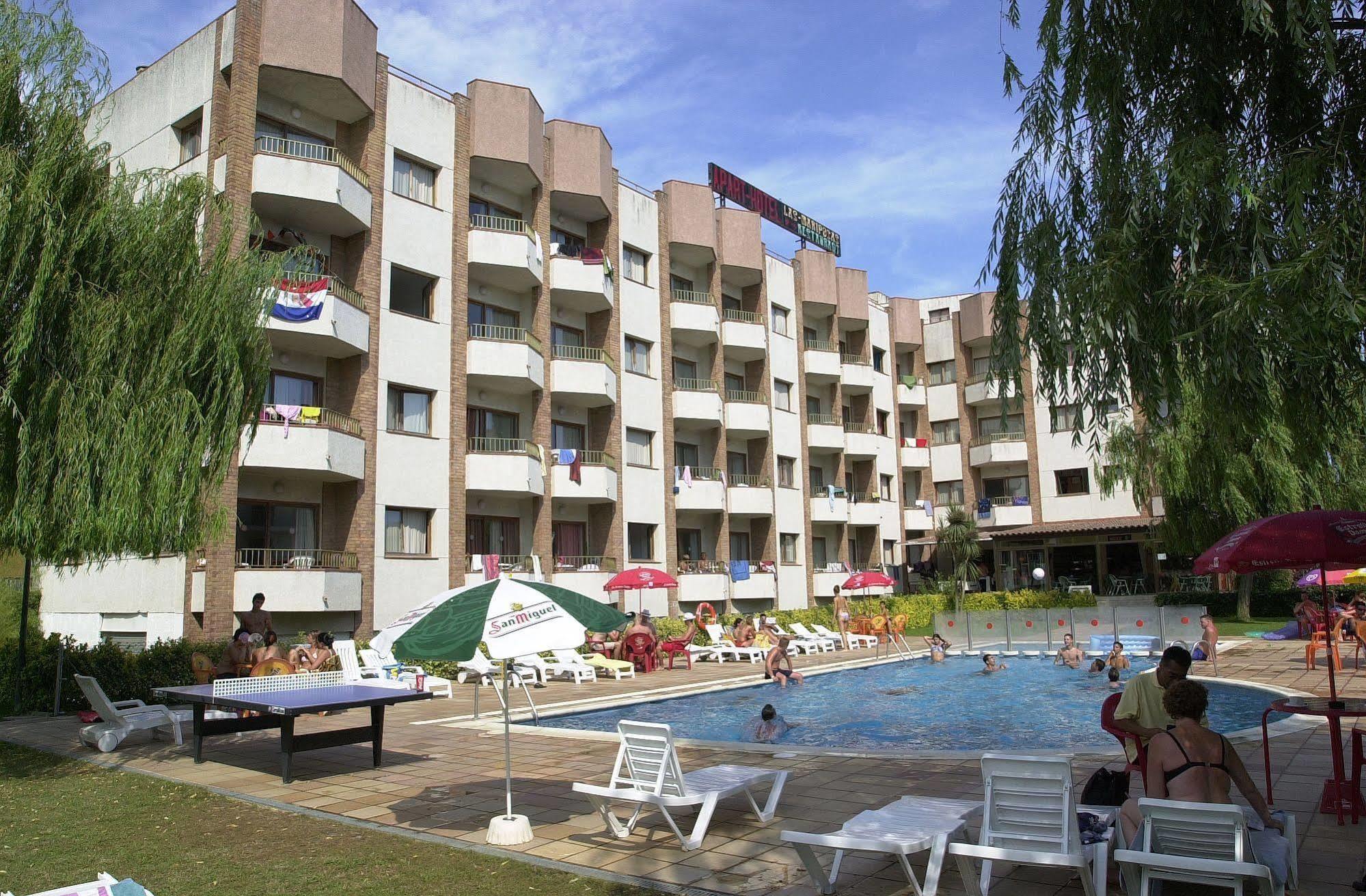Aparthotel Las Mariposas Lloret de Mar Exterior foto
